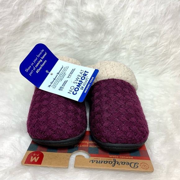 NWT Dearfoams Slippers fits size 7-8 Maroon color - Picture 2 of 4